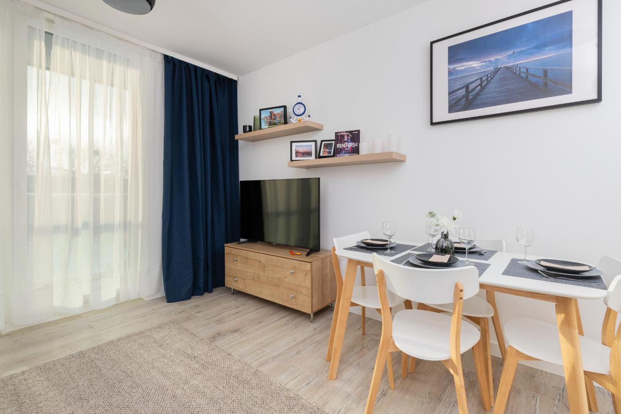 Solvo Apartment With Balcony & Parking Gdansk Przymorze By Noclegi Renters Exterior photo
